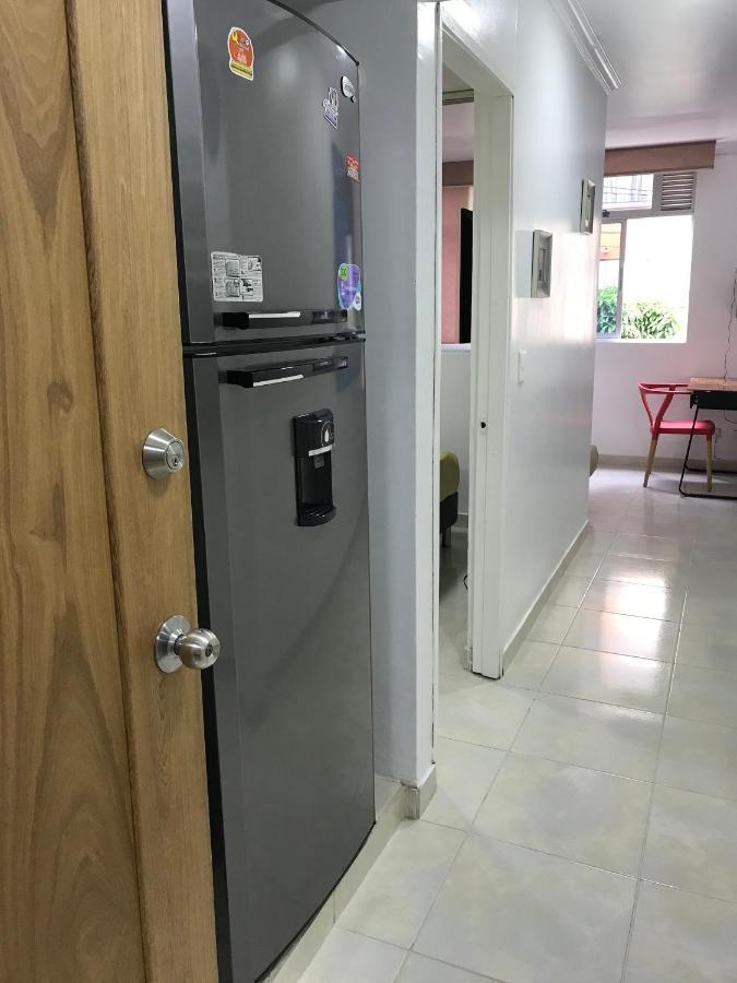 Apartamentos Amoblados Jg De La 70 Медельїн Екстер'єр фото