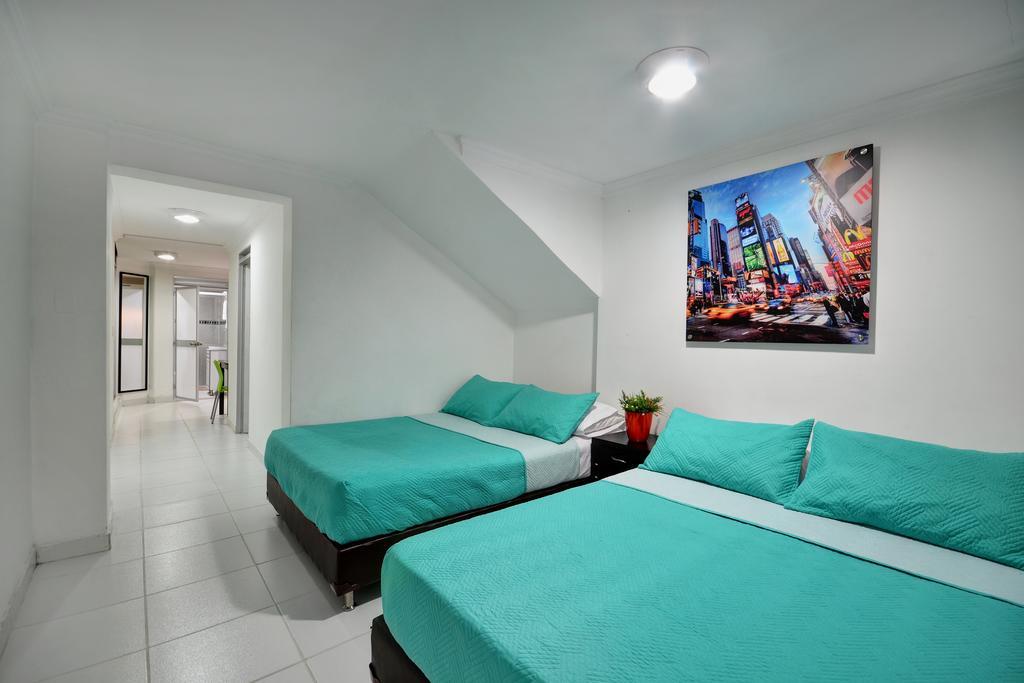 Apartamentos Amoblados Jg De La 70 Медельїн Екстер'єр фото