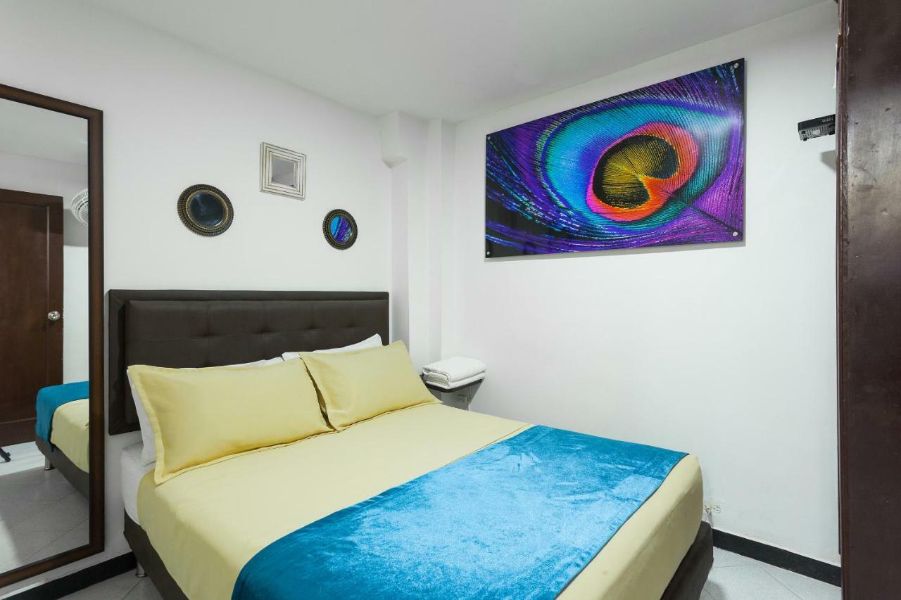 Apartamentos Amoblados Jg De La 70 Медельїн Екстер'єр фото