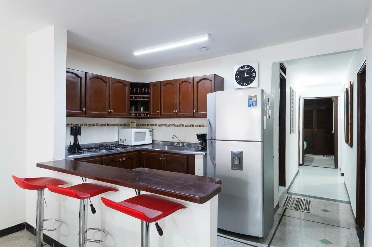 Apartamentos Amoblados Jg De La 70 Медельїн Екстер'єр фото