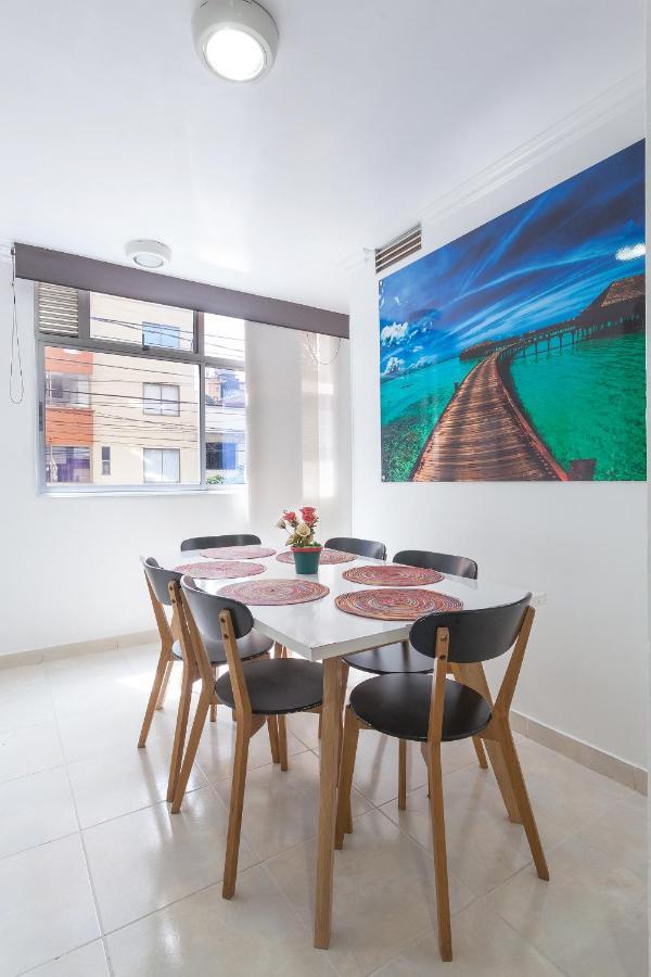 Apartamentos Amoblados Jg De La 70 Медельїн Екстер'єр фото
