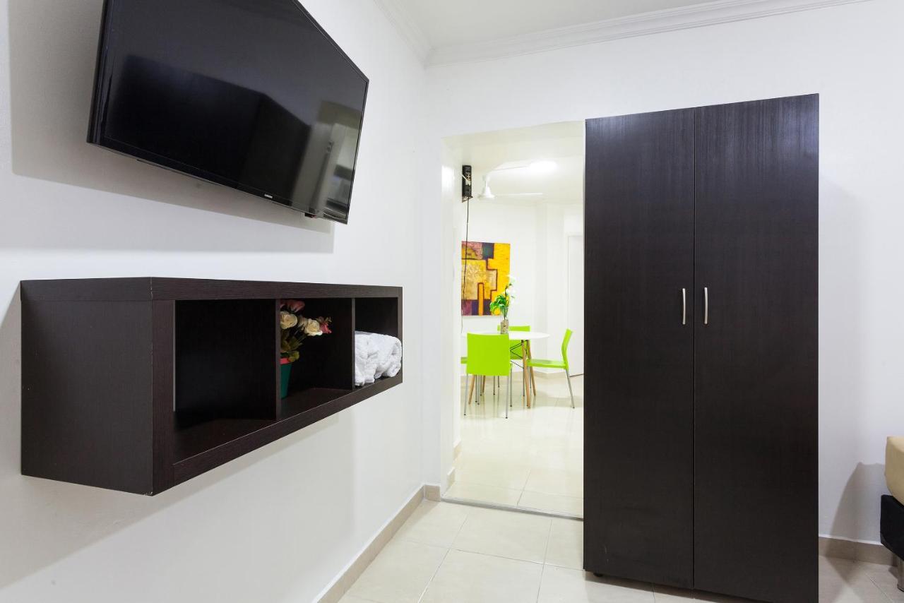 Apartamentos Amoblados Jg De La 70 Медельїн Екстер'єр фото