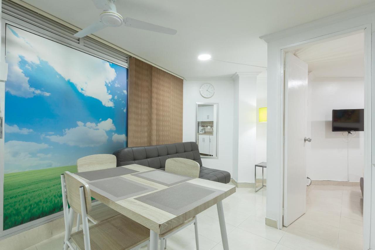 Apartamentos Amoblados Jg De La 70 Медельїн Екстер'єр фото
