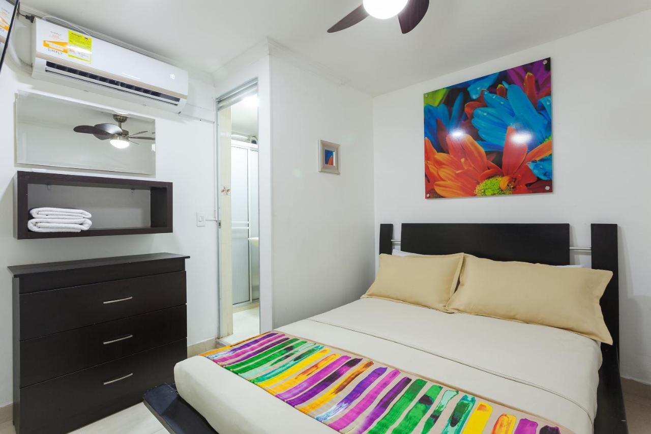 Apartamentos Amoblados Jg De La 70 Медельїн Екстер'єр фото